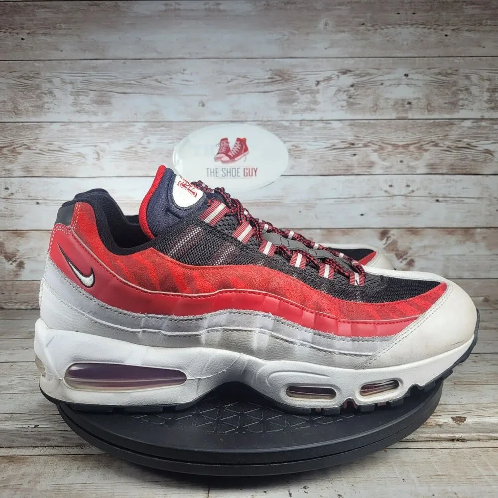 Nike Air Max 95 Men's Size 11 Red Yardrunners Pack - Morehouse Athletic Shoes